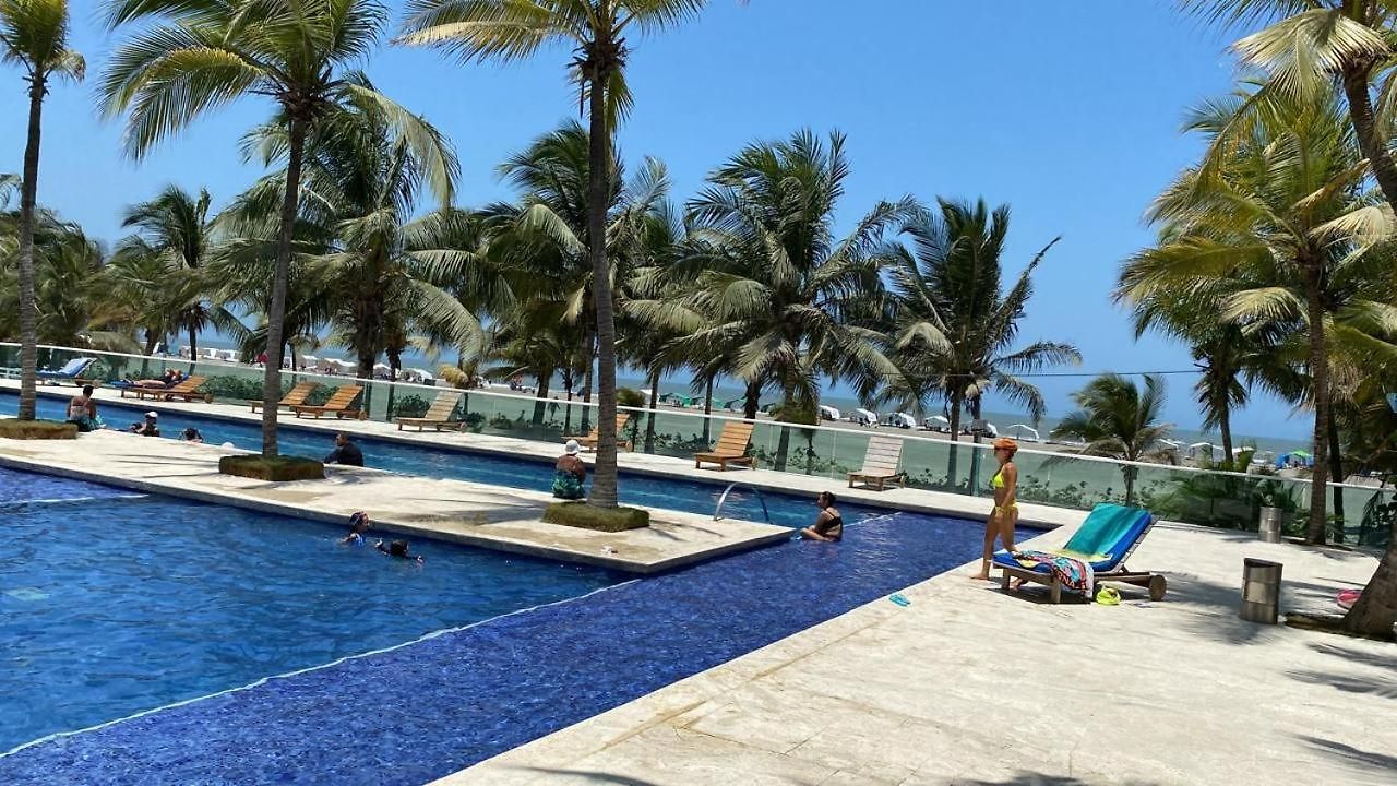 Edificio Acceso Directo Al Mar Primera Linea De Playa 2 Apartamento