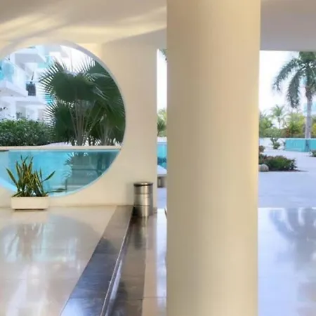 Edificio Acceso Directo Al Mar Primera Linea De Playa 2 Apartment *