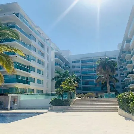 Edificio Acceso Directo Al Mar Primera Linea De Playa 2 Apartment *